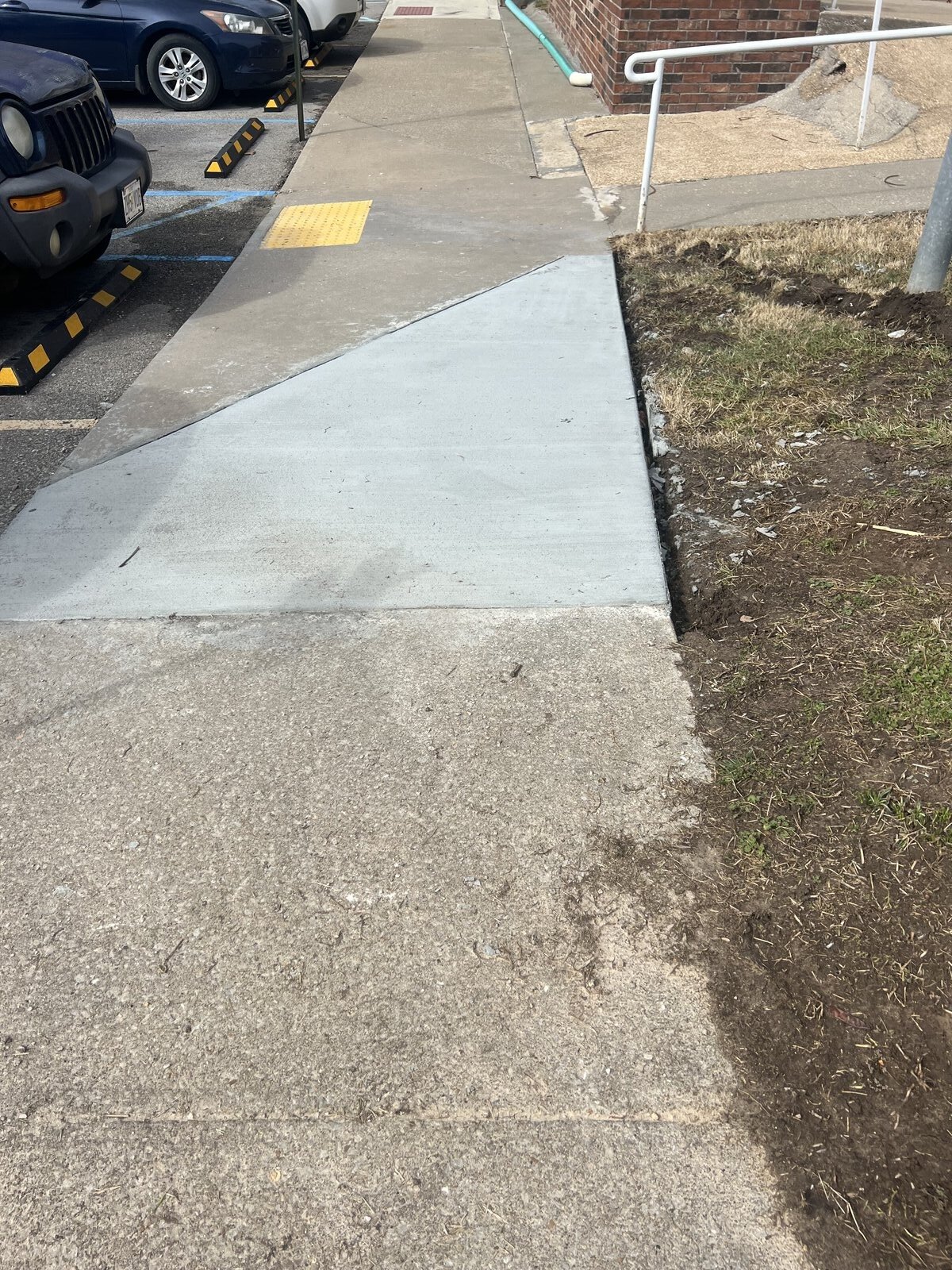 Sidewalk finishing